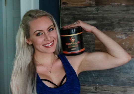 A woman with Gorilla Mode supplement.