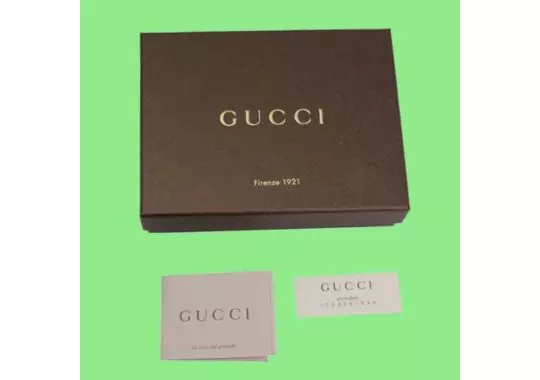 Gucci-Men-Beige-GG-Canvas-Bi-fold-Wallet