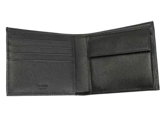 Prada-Saffiano-Leather-Bifold-Wallet